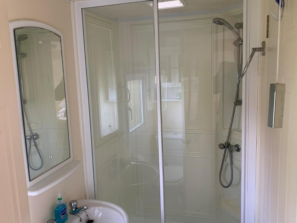 Lovely Static Holiday Caravan Near Whithorn Exterior foto