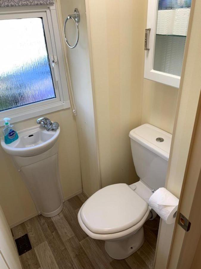 Lovely Static Holiday Caravan Near Whithorn Exterior foto